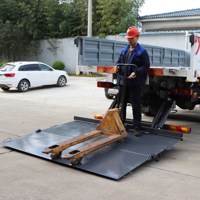 bob-lift-tail-lift 23