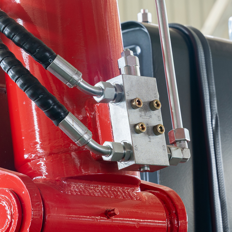 bob-lift-3-2-ton-knuckle-boom-crane 7