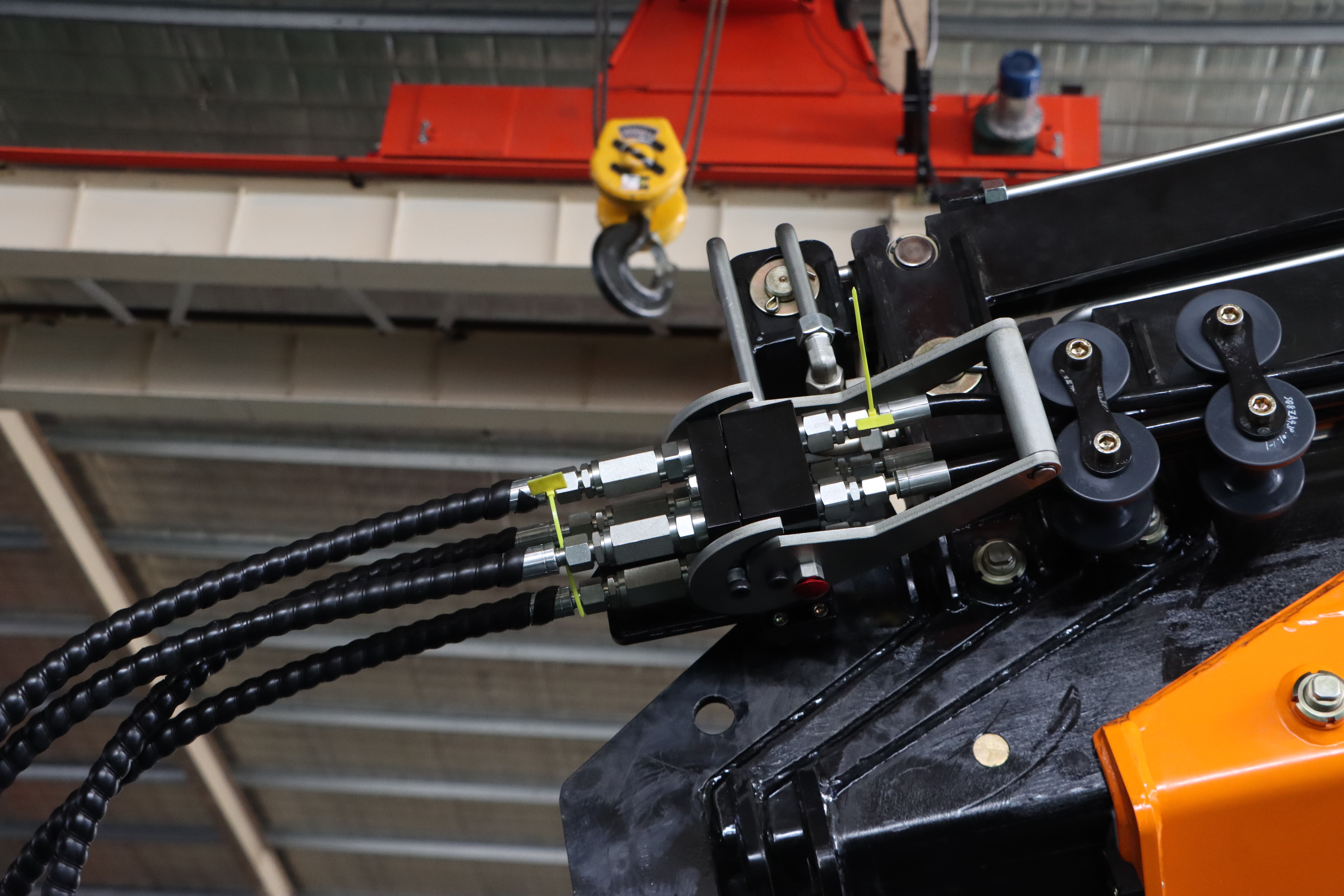 9EEFF6C383C448D79D2FEE594619C292